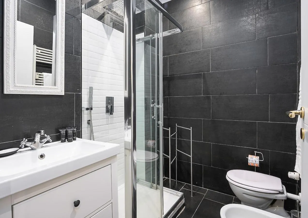 Large Design Apartment In The City Center Milaan 0*,  Italië